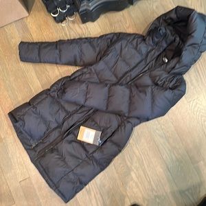 North face metropolis tind black puffer jacket
